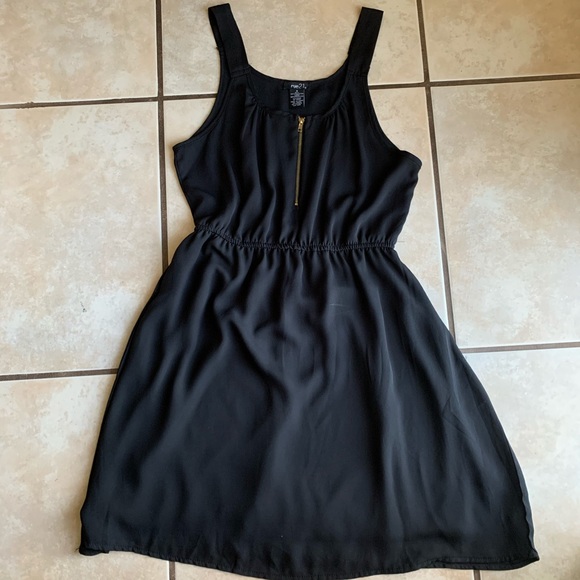 Black Dress with Gold Zipper - Picture 1 of 4